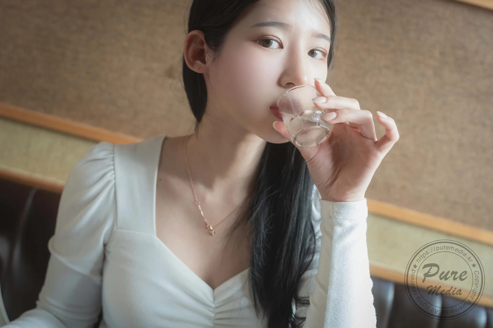 Yeha Pure Media 244 第1张 0001_Yeha_Kidnapped_Basement_Office_Girl_vol.244_007.webp